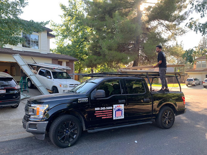 Leader Local Garage Door Contractor in Sacramento, CA photo