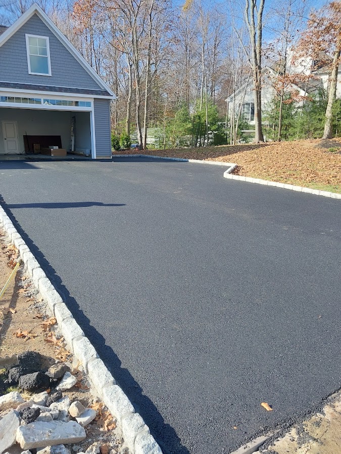 Thomas Asphalt And Concrete Contractor in Orange, CT photo