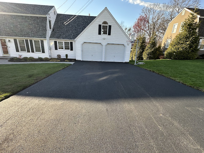 JUGGS PAVING AND MASONRY INC Plumber in Wallingford, CT photo
