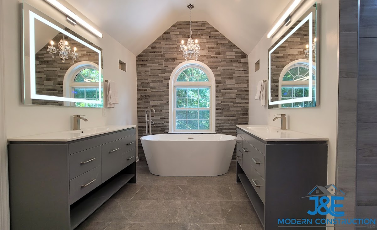 J&E Modern Construction LLC Roofing Repair in Washington, DC photo