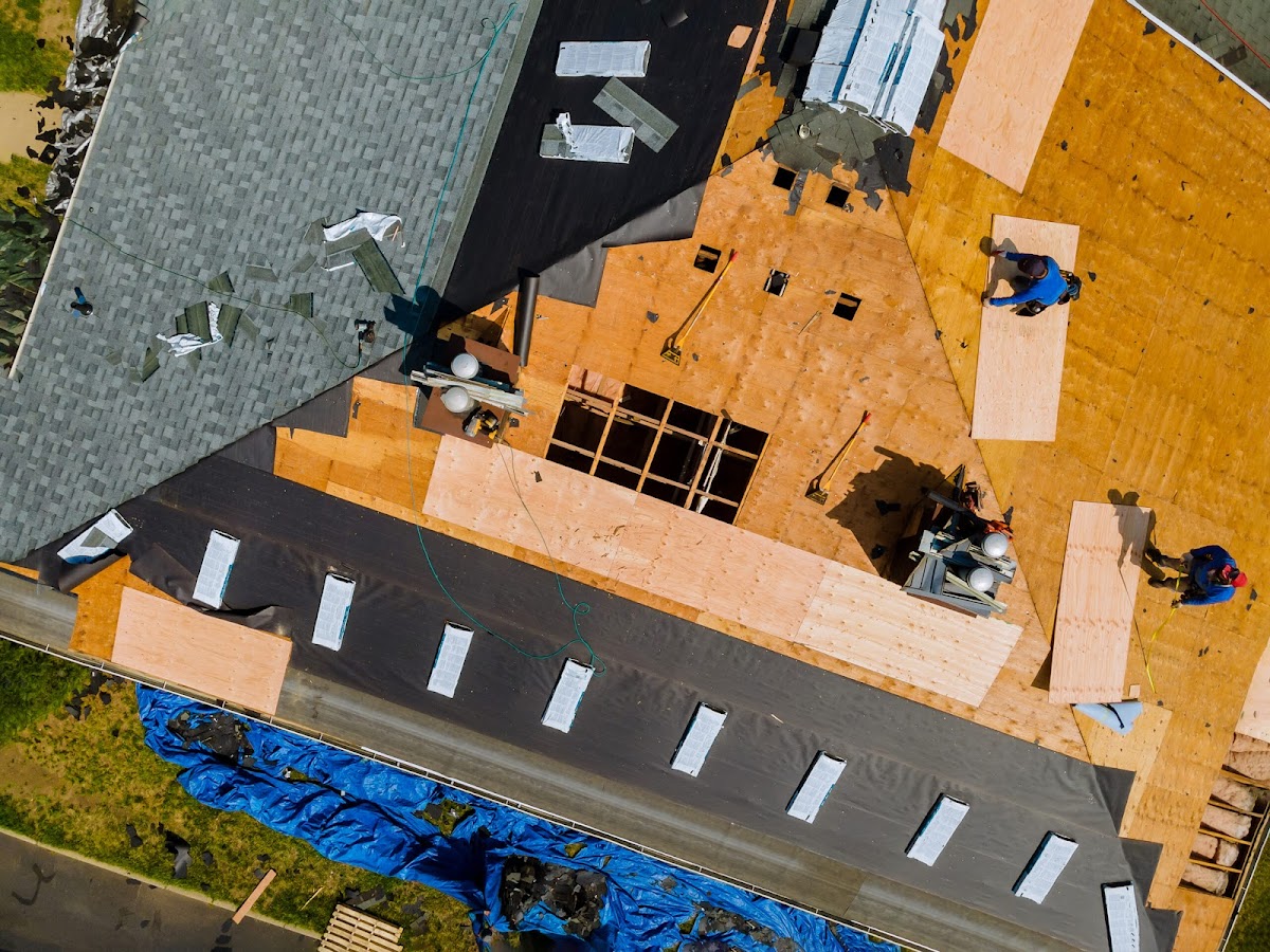 Edwards Roofing and Construction Roofing Repair in Pineville, LA photo