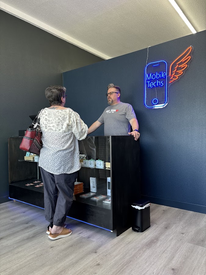Mobile Techs Mobile Phone Repair in Lewiston, ID photo