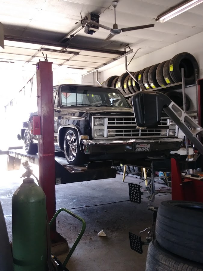 M120 Tire Wholesalers Plus Auto Repair in Muskegon, MI photo