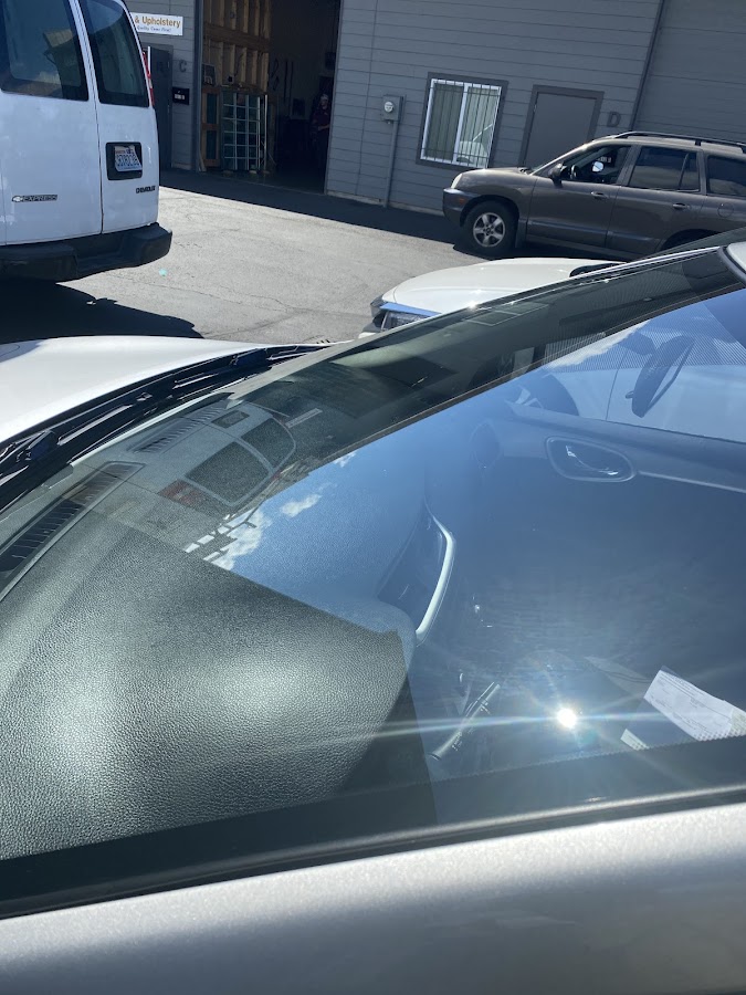 Lakewood City Glass & Upholstery Auto Repair in Lakewood, WA photo