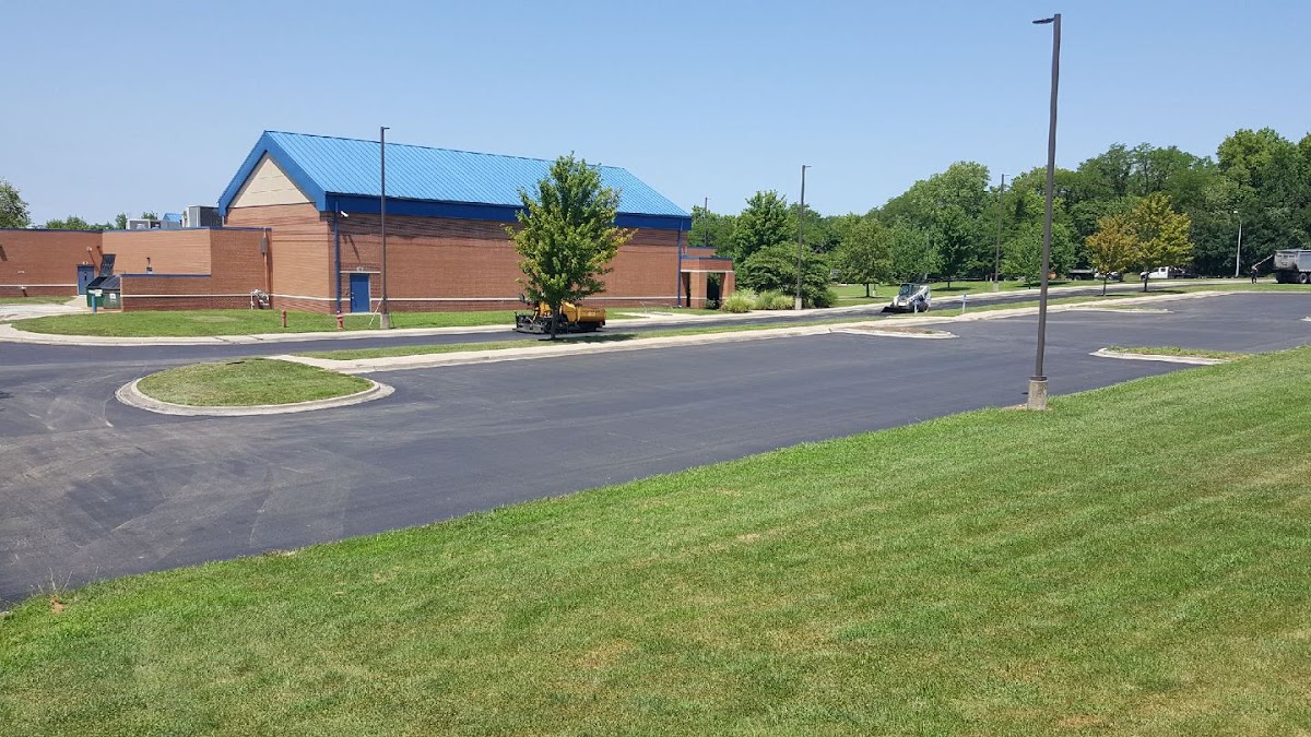 Advanced Asphalt Paving & Concrete, LLC Contractor in Grain Valley, MO photo