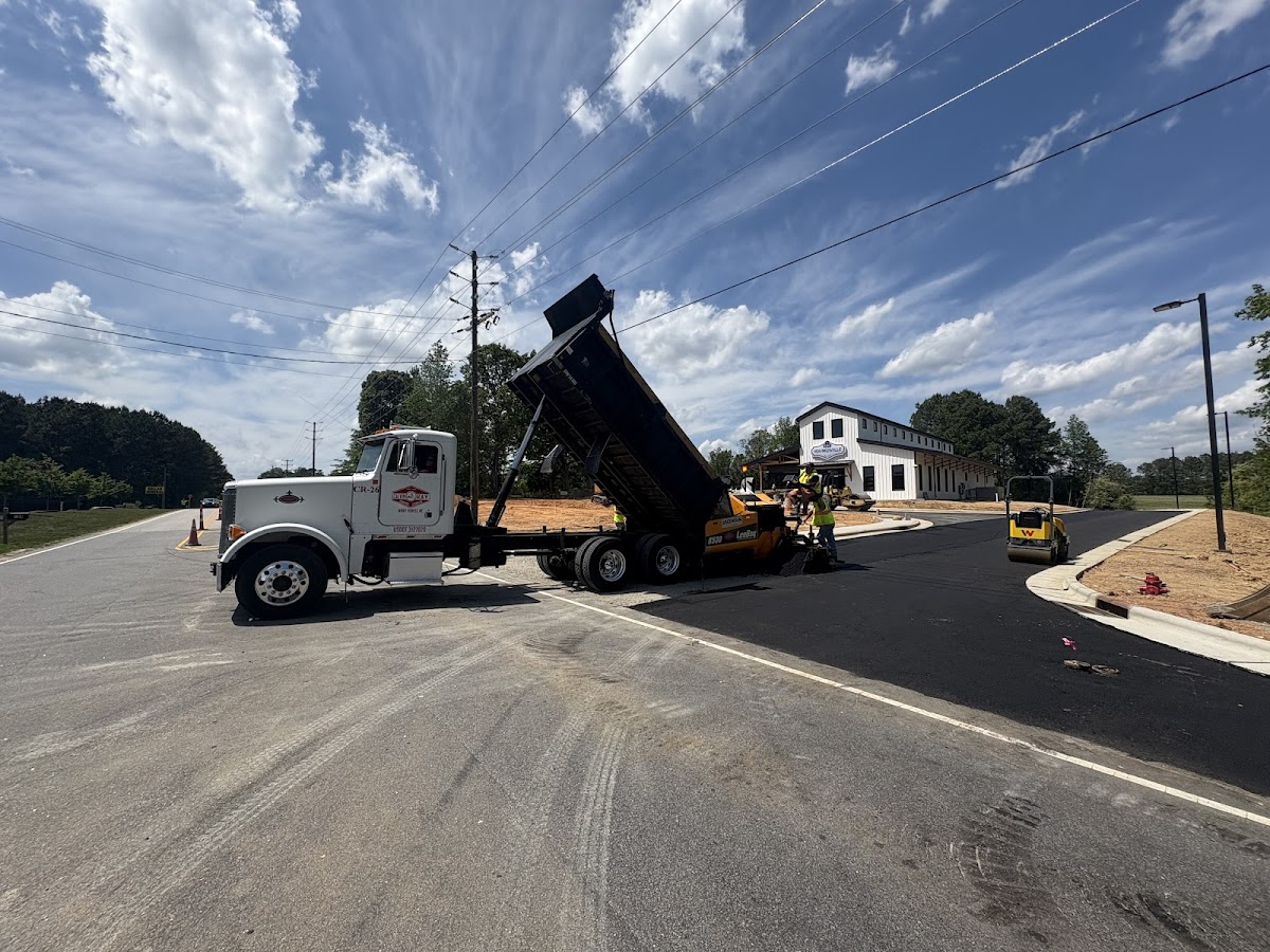 Calvin Ray Paving Contractor Inc. Contractor in Wake Forest, NC photo