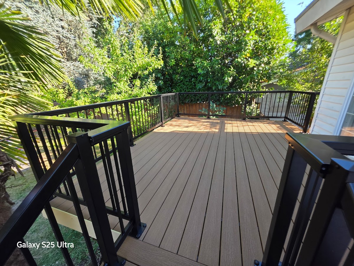 King County Decks Contractor in Federal Way, WA photo