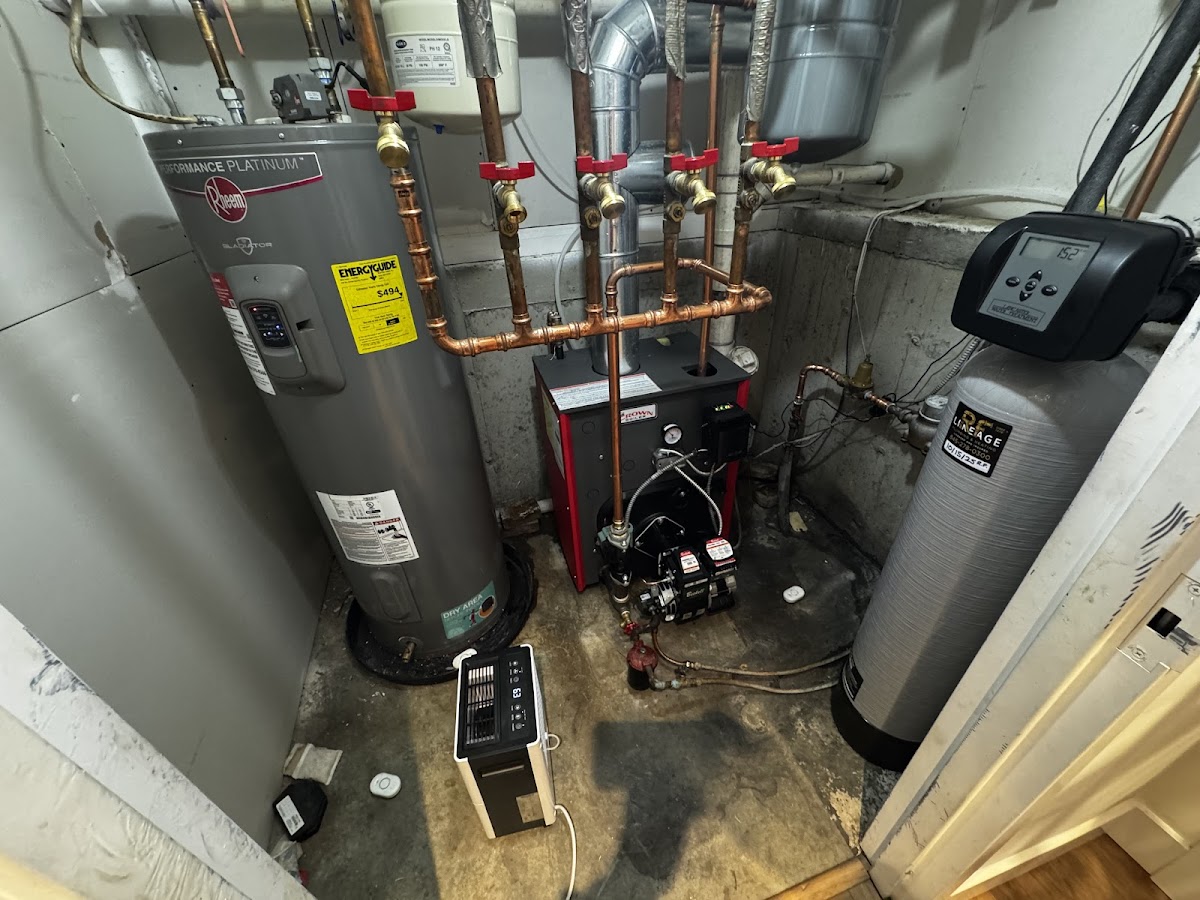RF Lineage Plumbing & Heating Plumber in Brewster, NY photo