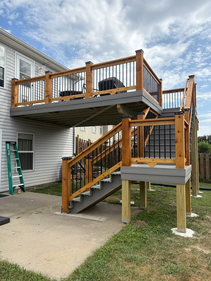 Sunshine Deck n Fence Contractor in Kansas City, KS photo