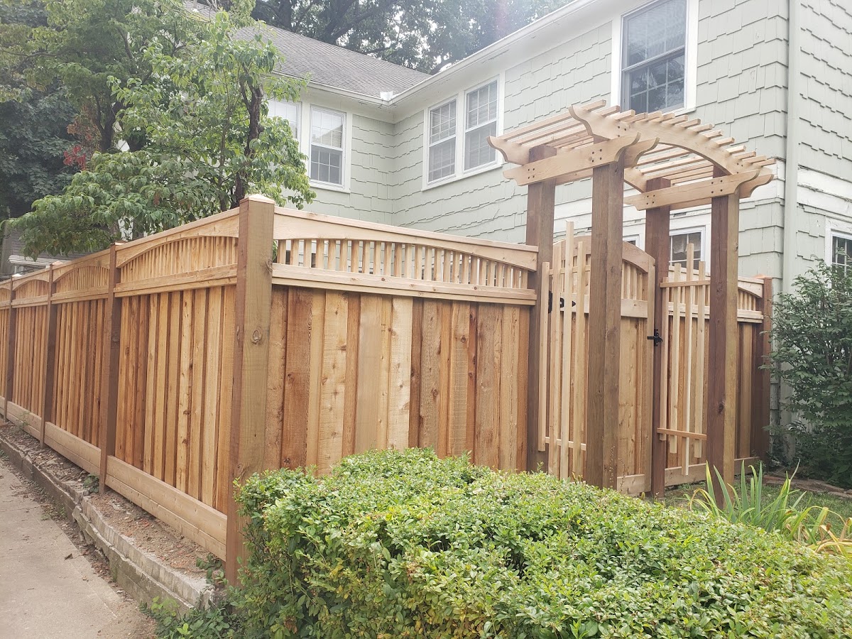 HD Fence LLC Contractor in Edwardsville, KS photo