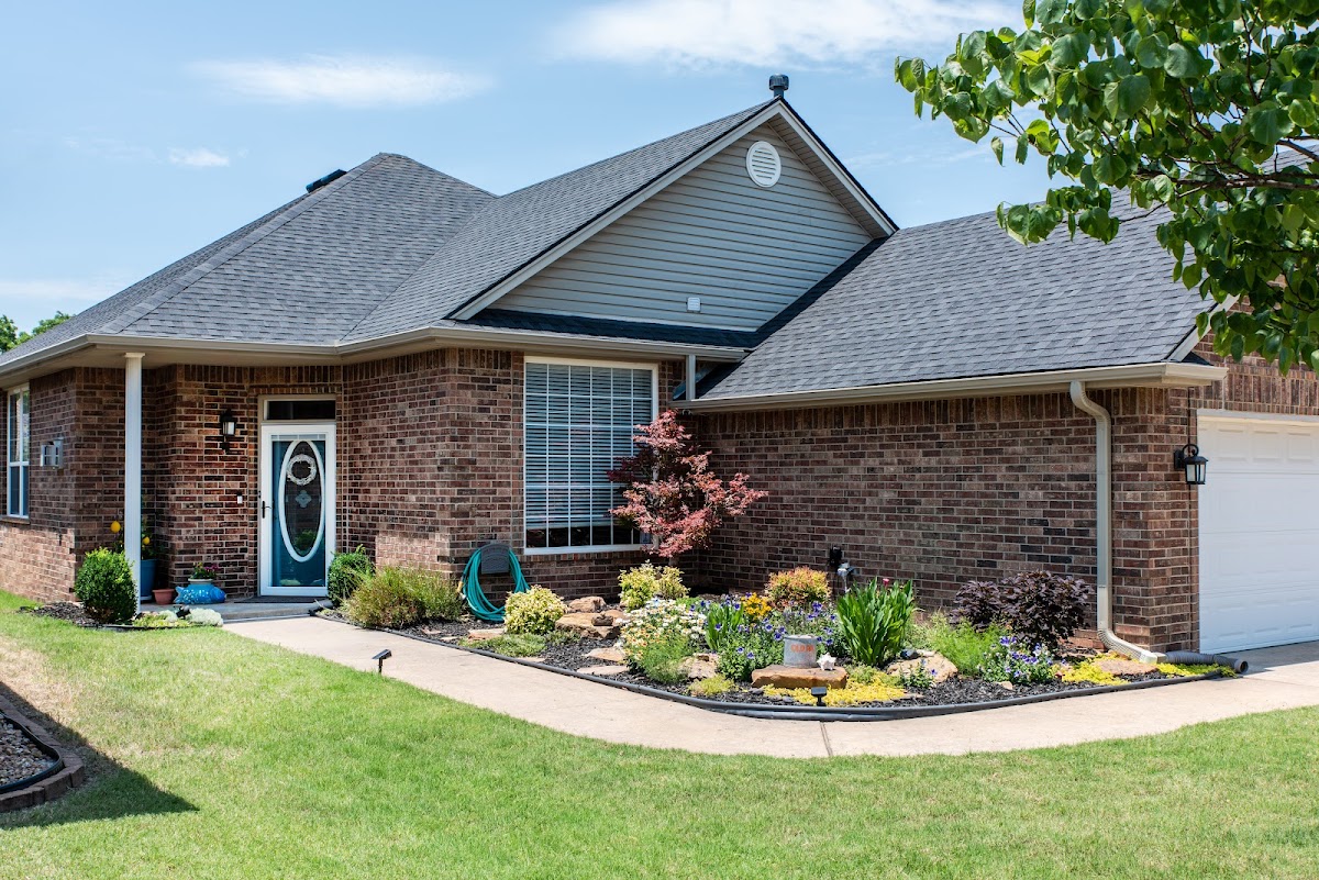 Shawn Sullivan Roofing Roofing Repair in Chandler, OK photo