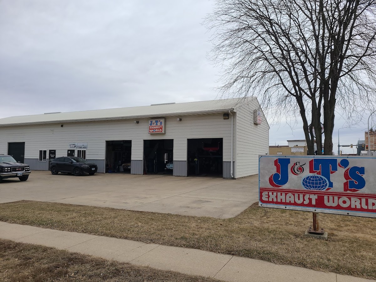 J & T's Exhaust World Auto Repair in Brookings, SD photo