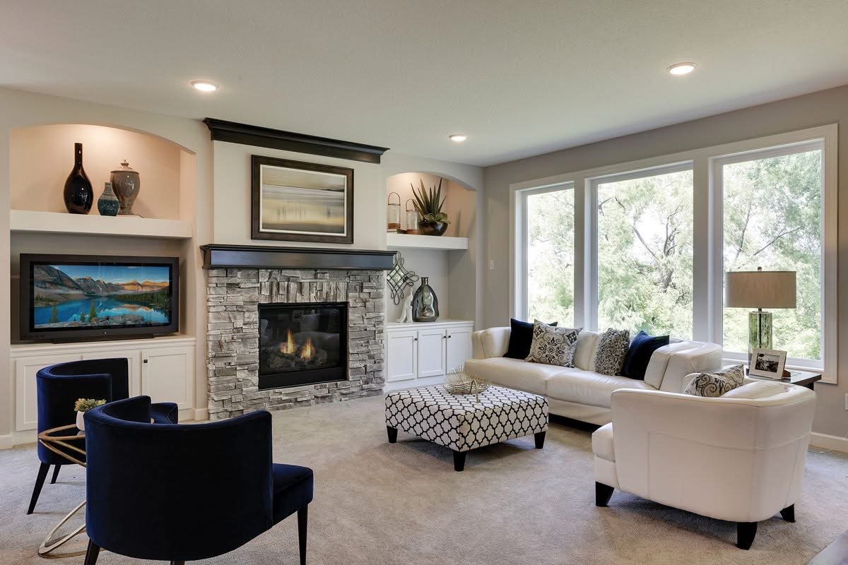 SRC Windows & Doors Contractor in Puyallup, WA photo