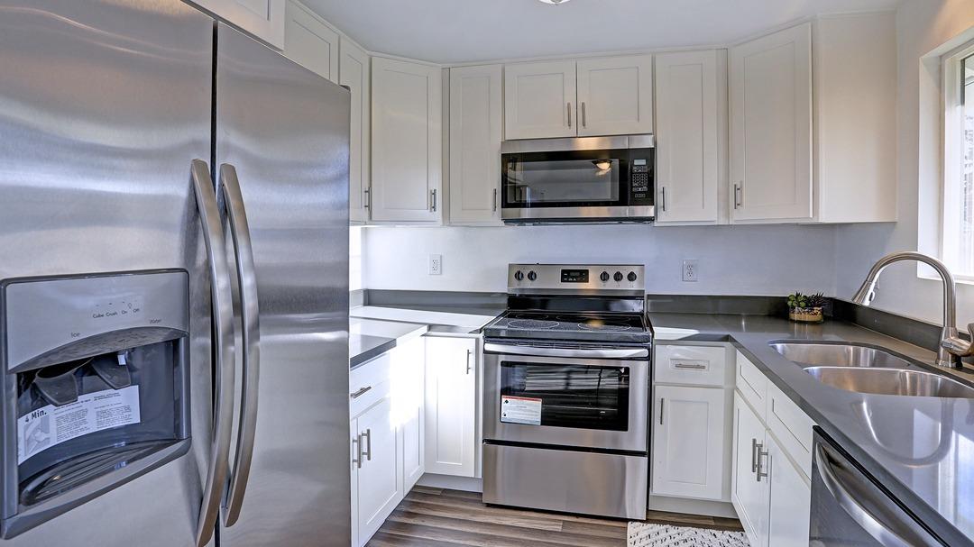B & B Appliance Parts local service