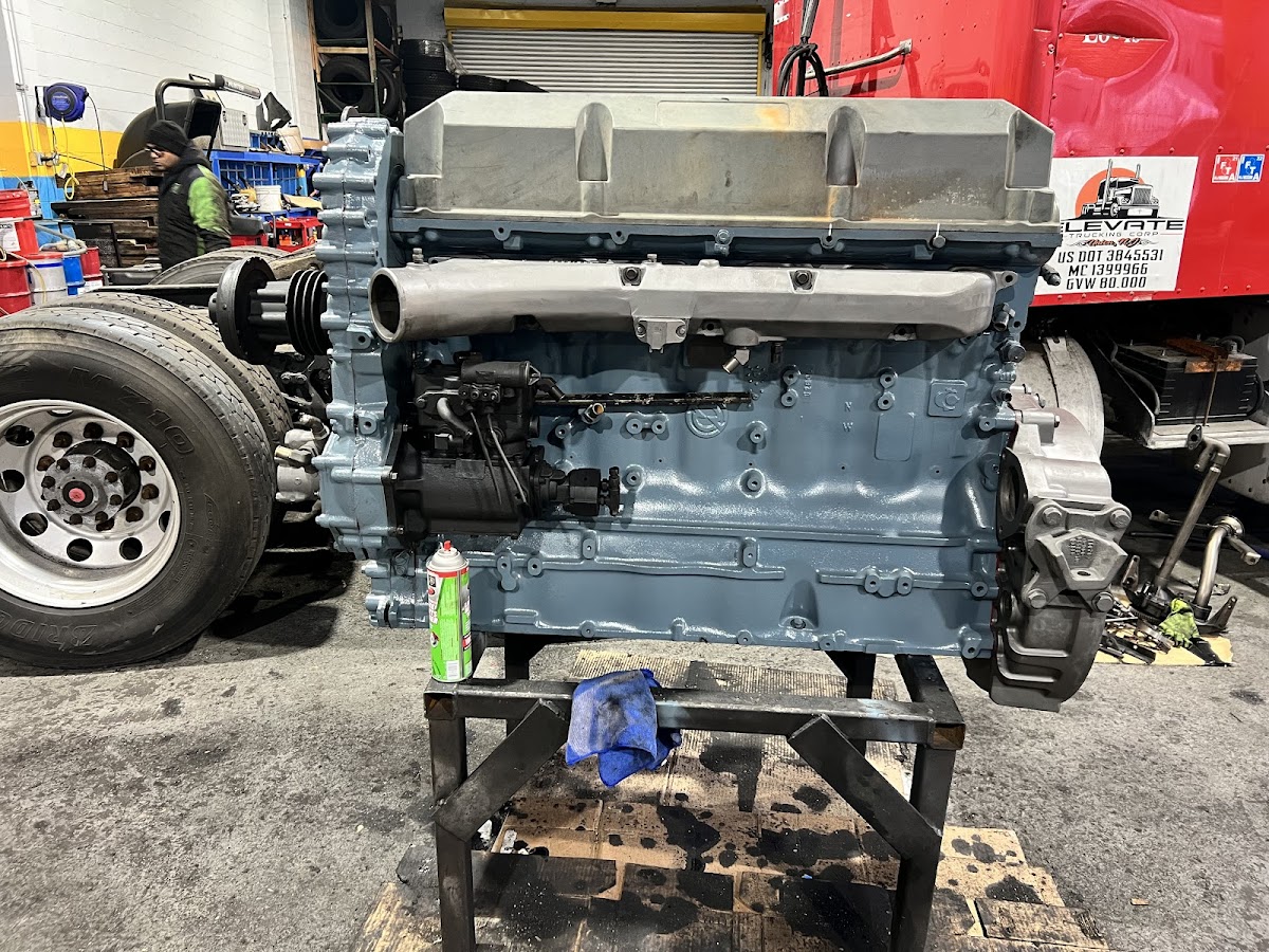 DEF EVOLUTION TRUCK REPAIRS LLC Auto Repair in Breinigsville, PA photo