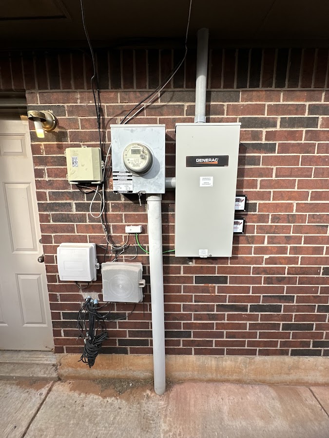 Nathan Snyder Electric LLC Plumber in Calumet, OK photo