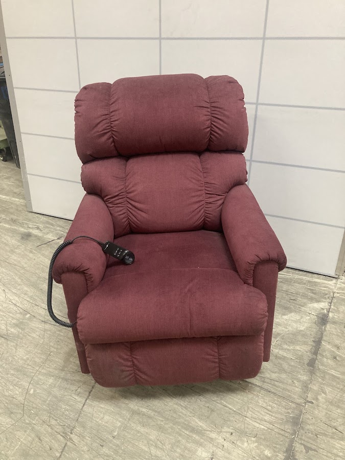 Recliner Guy photo