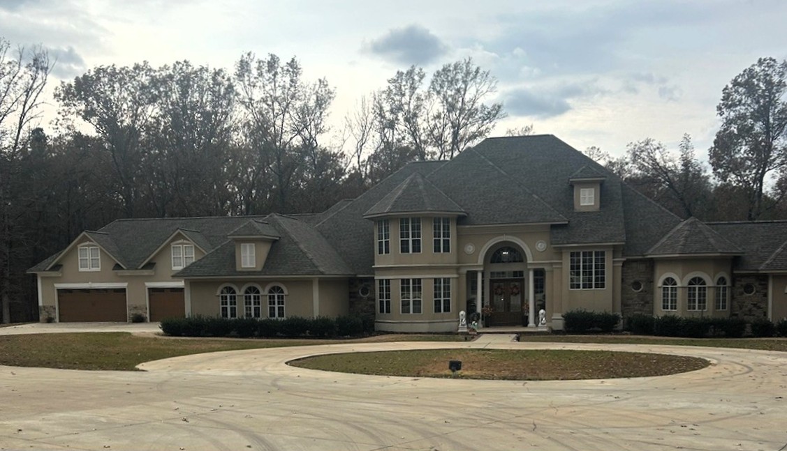 Dove Roofing Roofing Repair in Columbus, MS photo