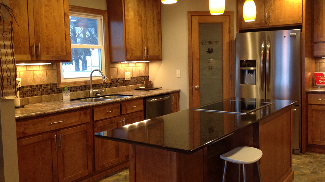 S & S Cabinets/Spitzer Construction Contractor in Jamestown, ND photo