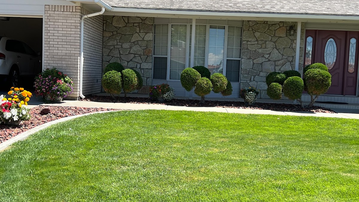 Four Corners Landscape Contractor in Farmington, NM photo