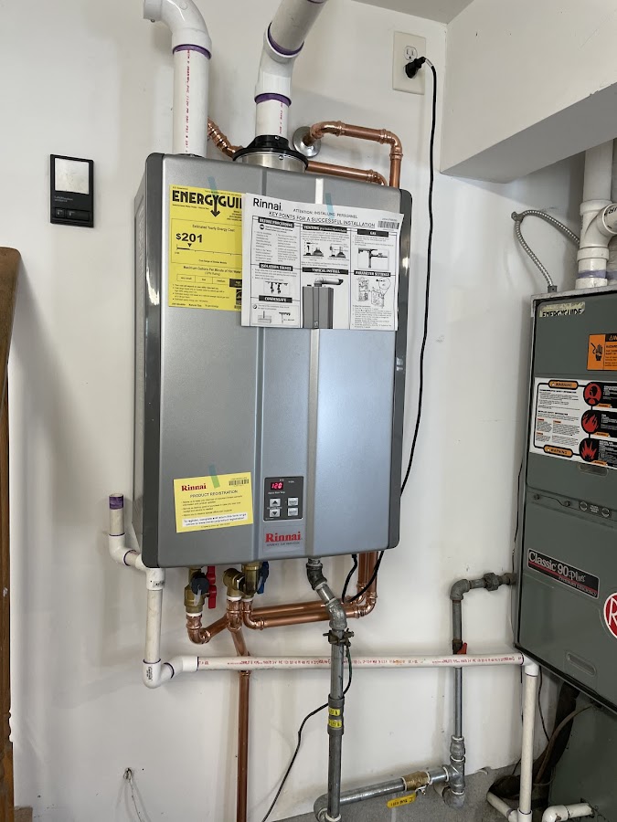 Bud's Heating & Air Conditioning Plumber in Yorktown, VA photo