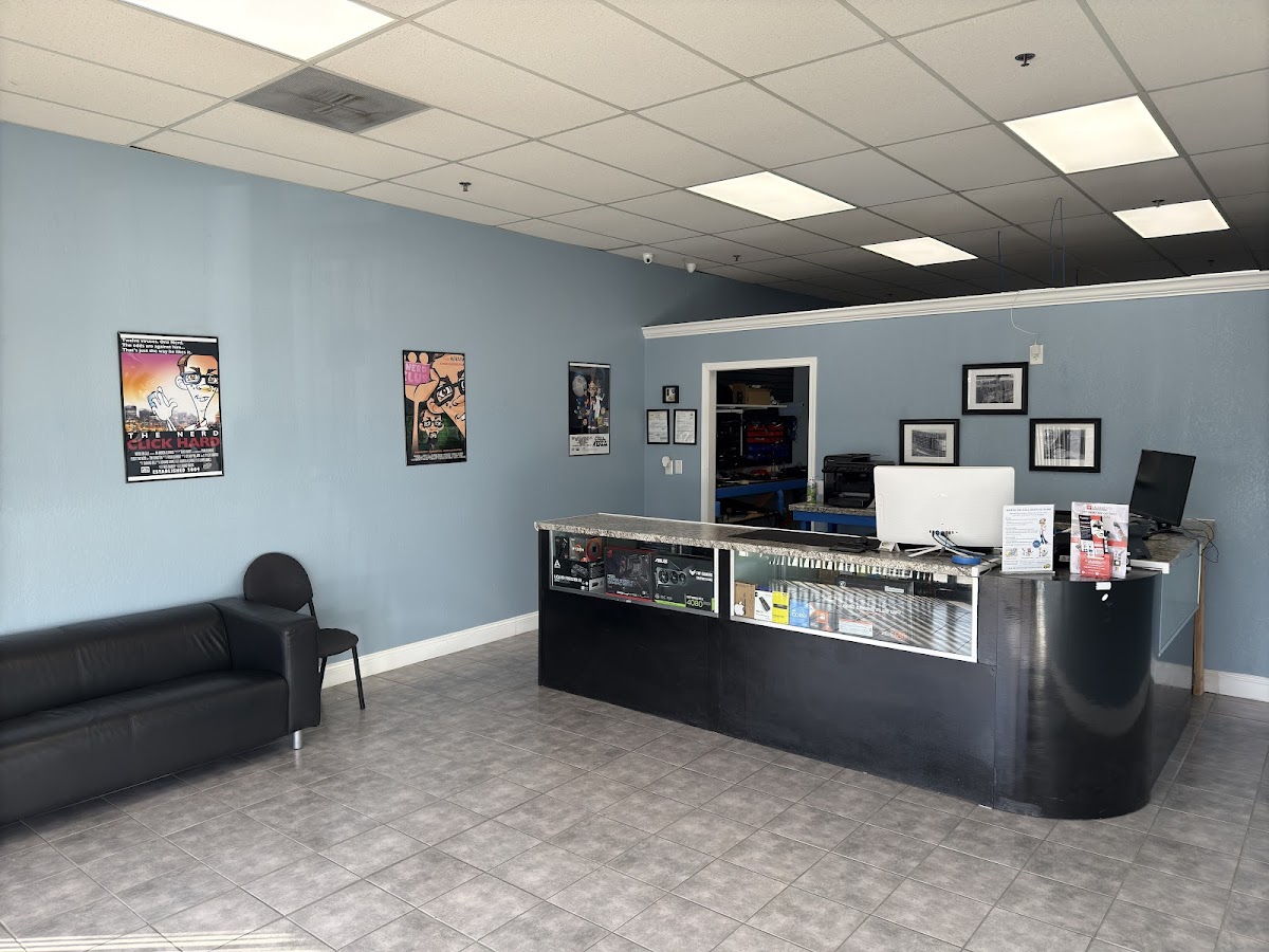 Nerds On Call Mobile Phone Repair in Fresno, CA photo