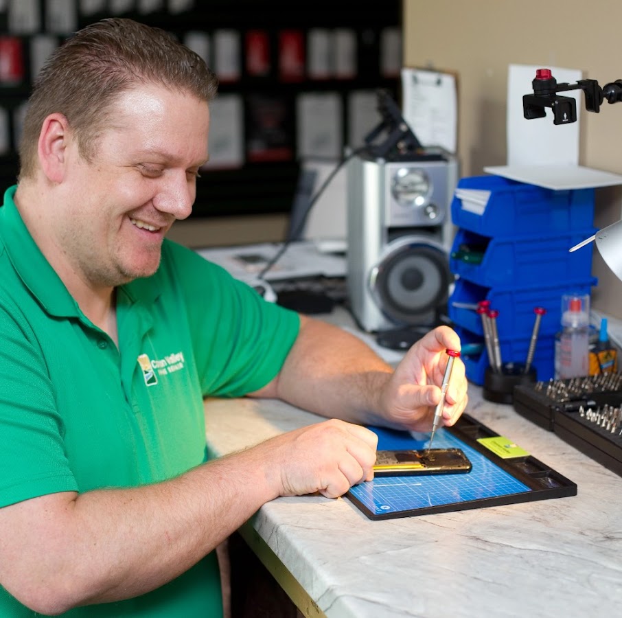Cannon Valley Phone Repair Mobile Phone Repair in Northfield, MN photo