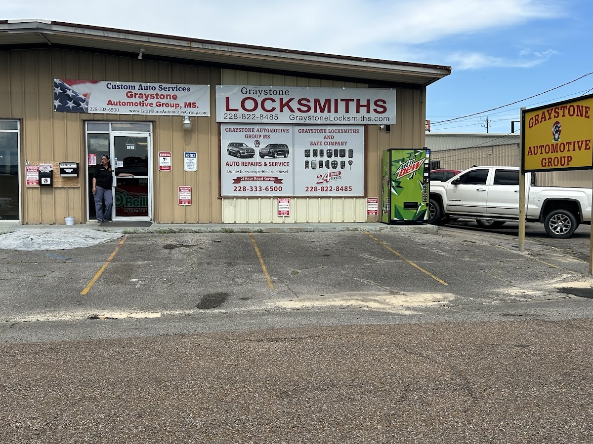 GRAYSTONE ROADSIDE ASSISTANCE Auto Repair in Gulfport, MS photo