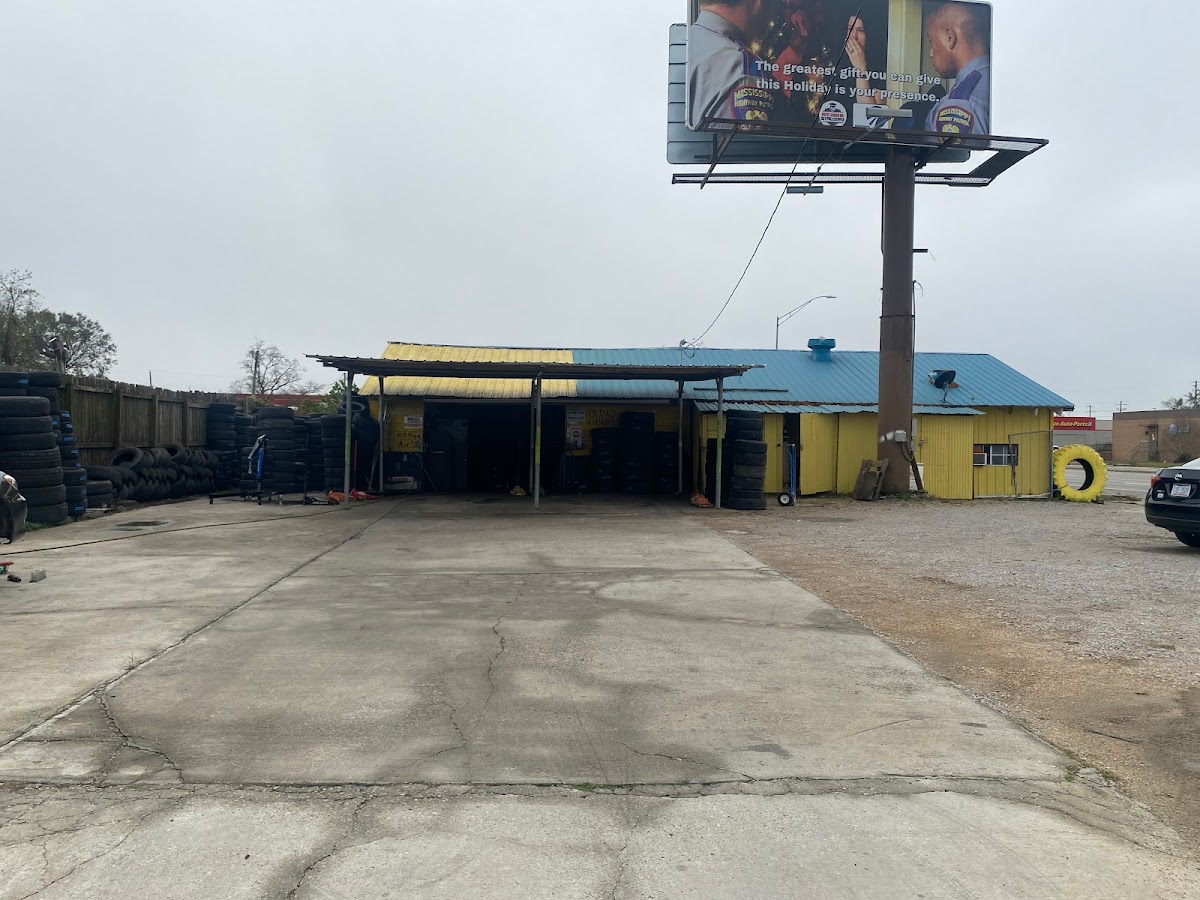 Brother's Used Tires Auto Repair in Gulfport, MS photo