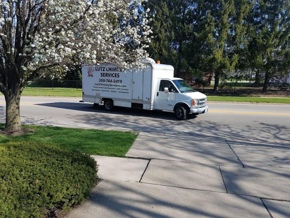 Lutz Chimney Services Roofing Contractor in Eureka, IL photo