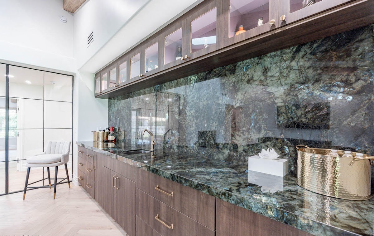Everest Granite and Cabinets Contractor in Scottsdale, AZ photo