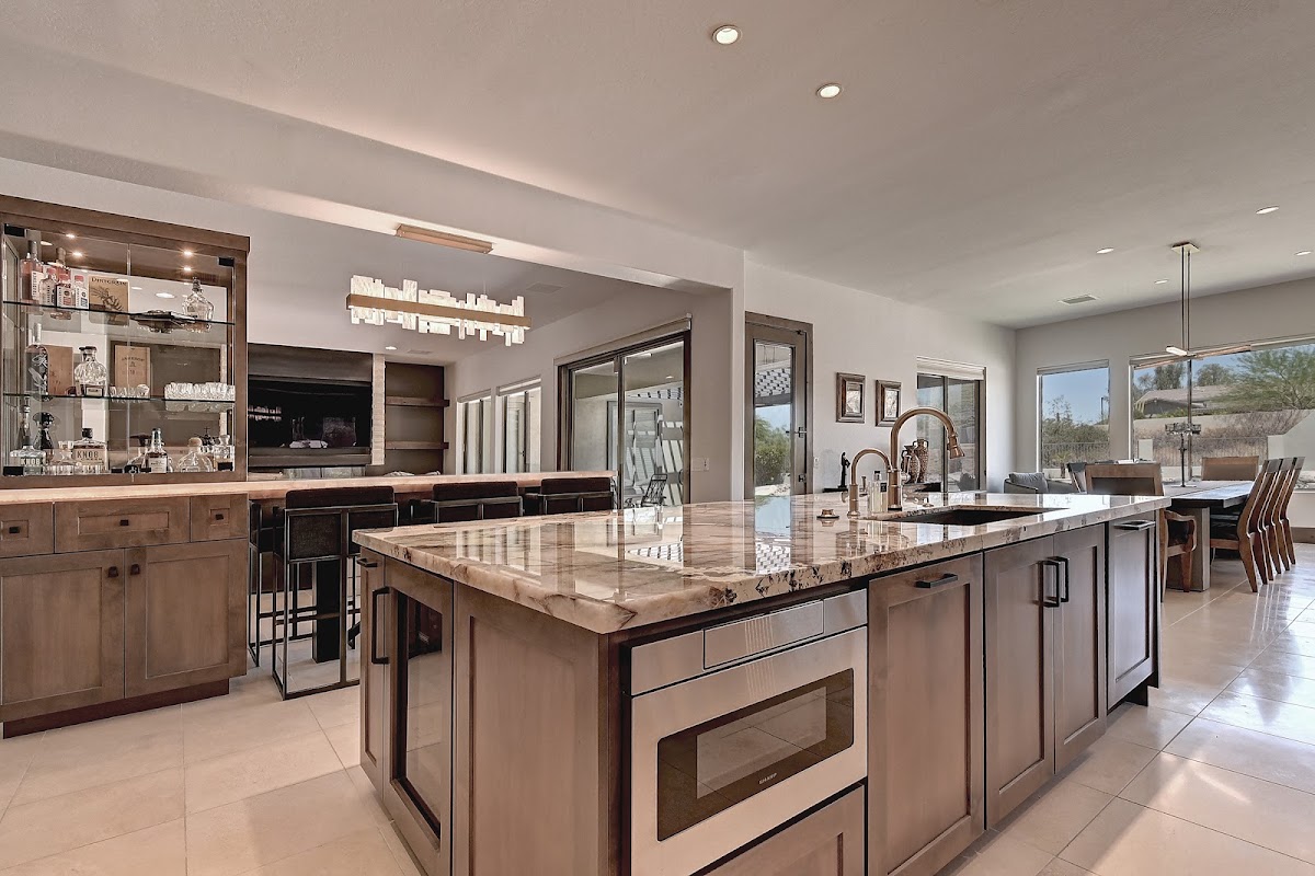 CM BUILT Luxury Remodels & Builds Contractor in Scottsdale, AZ photo