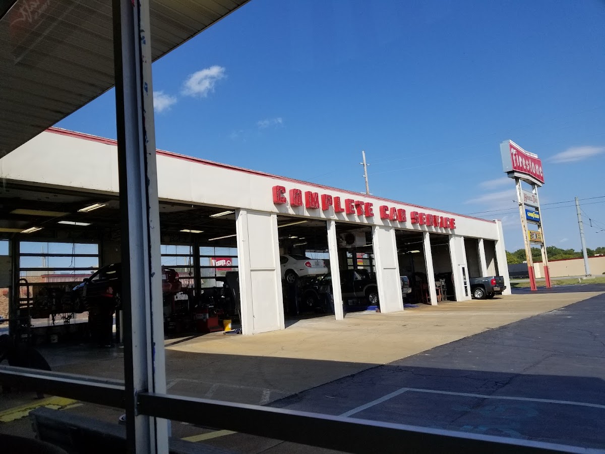 Hadsell Tire Inc Auto Repair in Anderson, IN photo