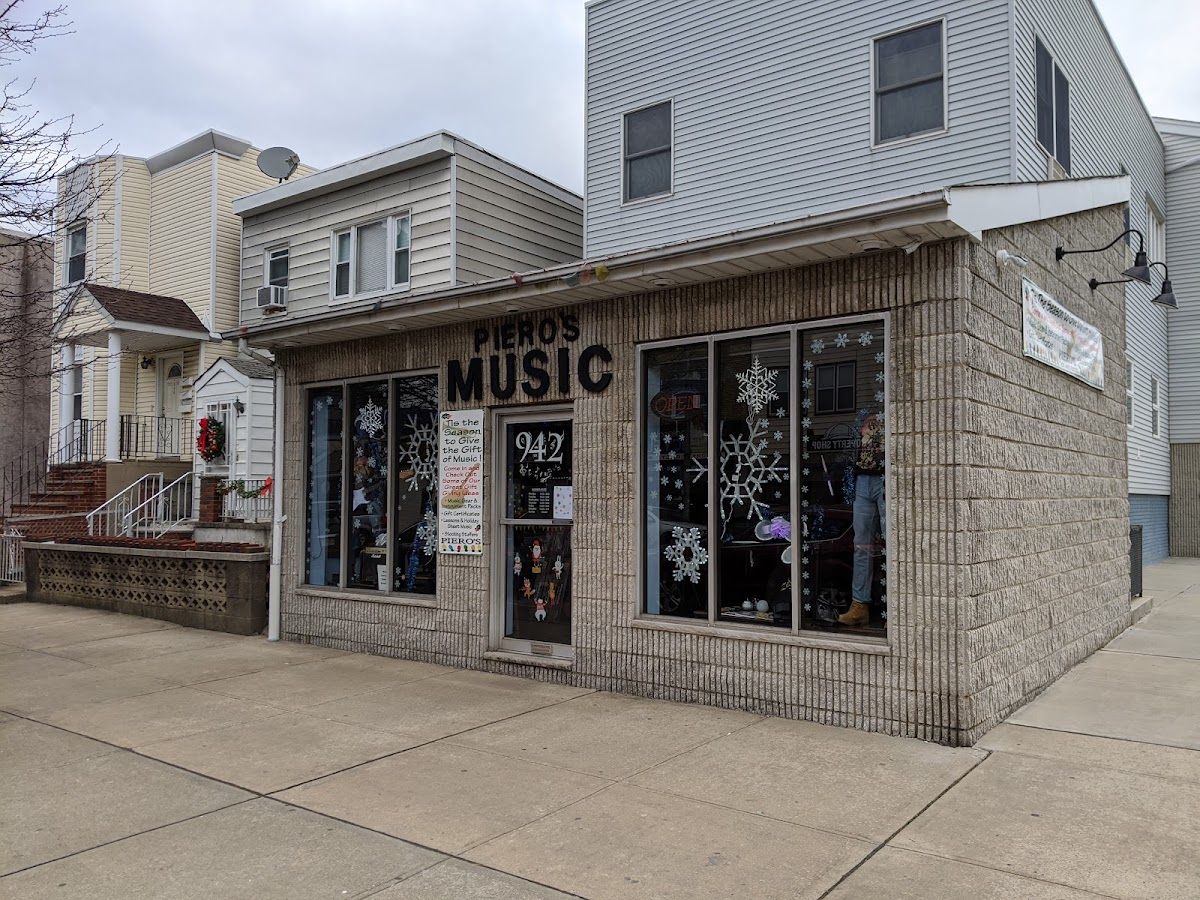Piero's Music local service