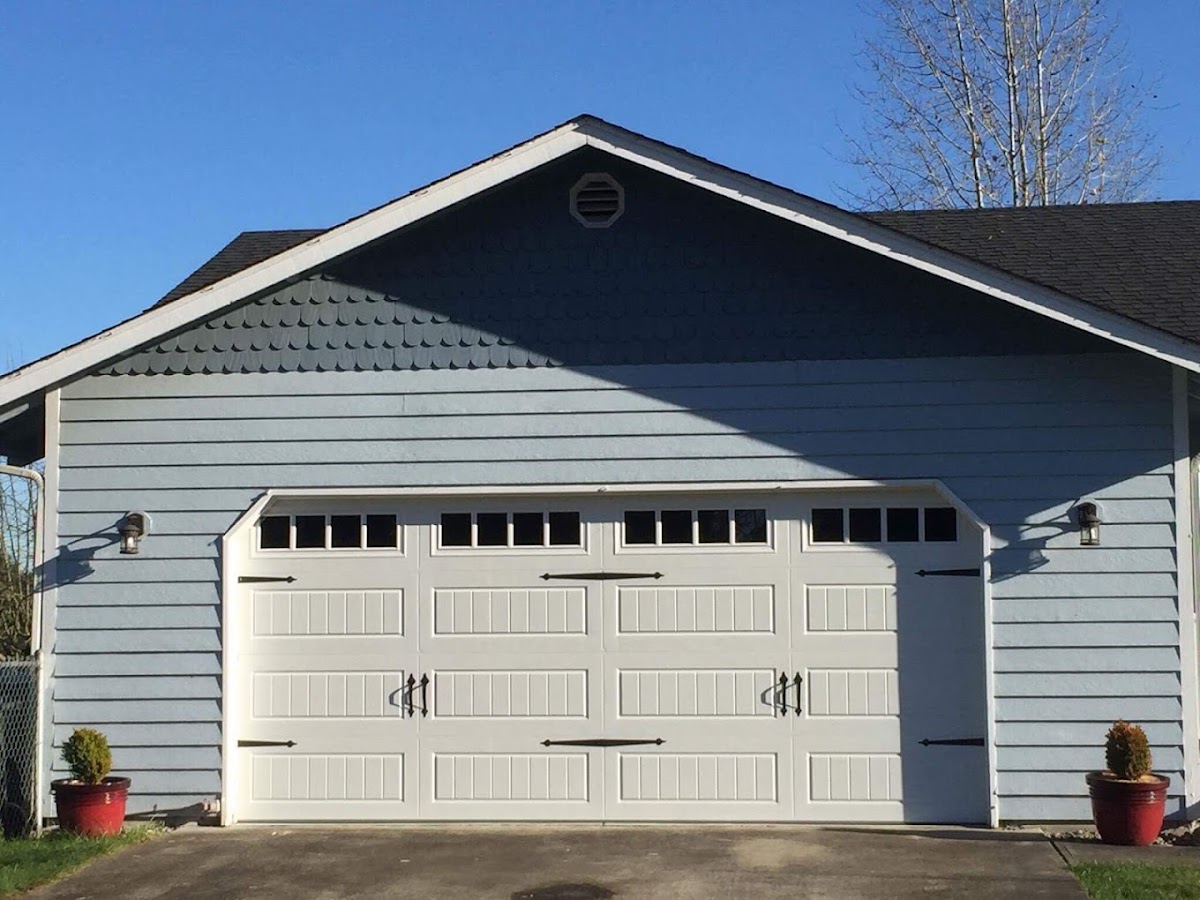 Garage Door MD - Olympia & Lacey Garage Door Repair Contractor in Olympia, WA photo