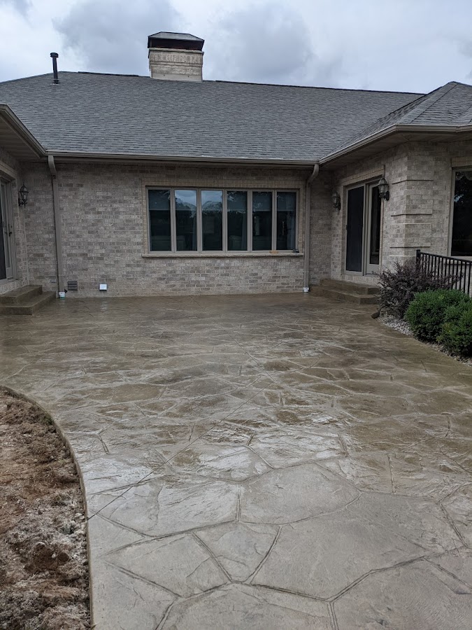 Bath Concrete Flatwork LLC Contractor in De Pere, WI photo
