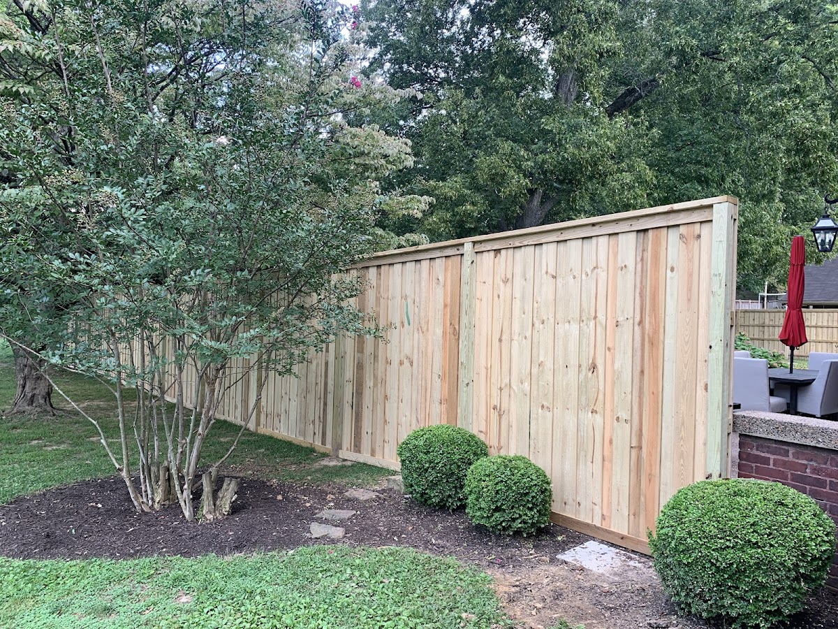 Rager Fencing & Lawn Care, LLC Contractor in Owensboro, KY photo