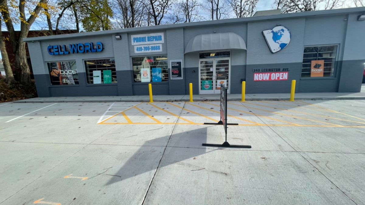CELL WORLD Mobile Phone Repair in Mansfield, OH photo