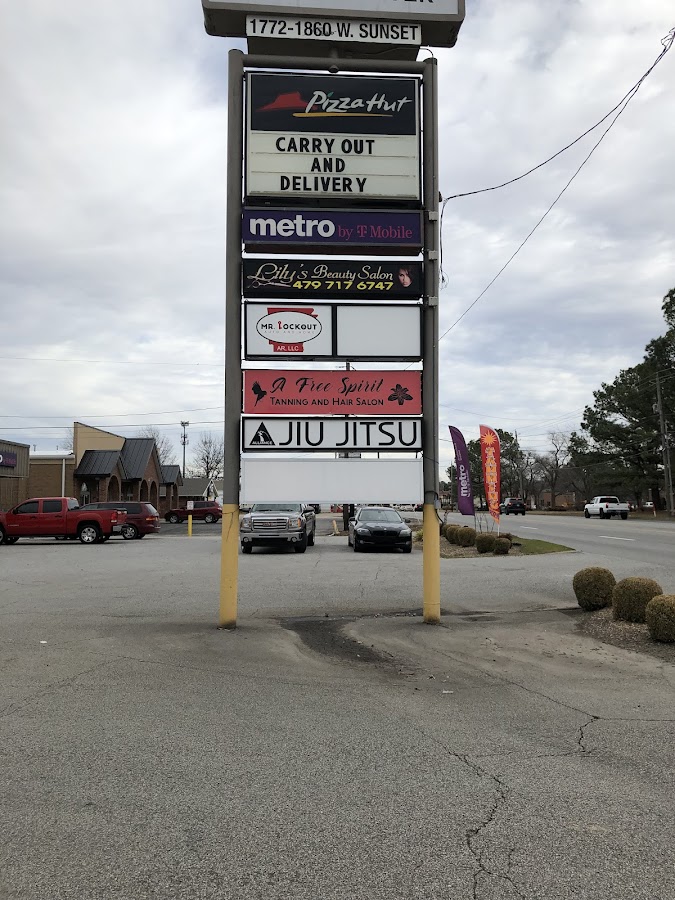 Mr Lockout AR Locksmith in Springdale, AR photo