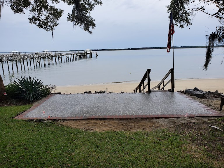 Brown's Construction Plumber in Beaufort, SC photo
