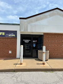 MacHQ -St. Louis Apple Authorized Repair & Sales gallery photo