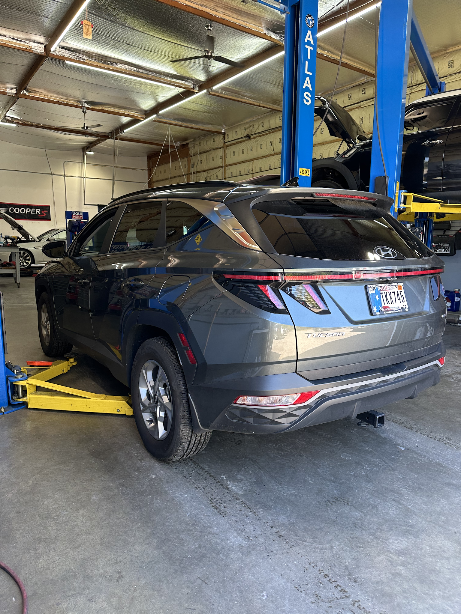 Beacon Automotive Repair Auto Repair in Jeffersonville, IN photo