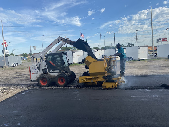 J & J Asphalt and Construction Contractor in Omaha, NE photo