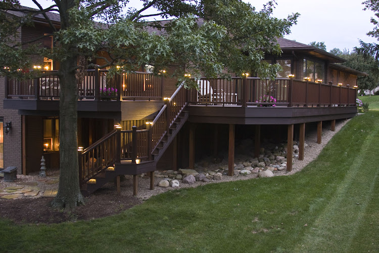 Woodland Deck Company Contractor in Norton, OH photo