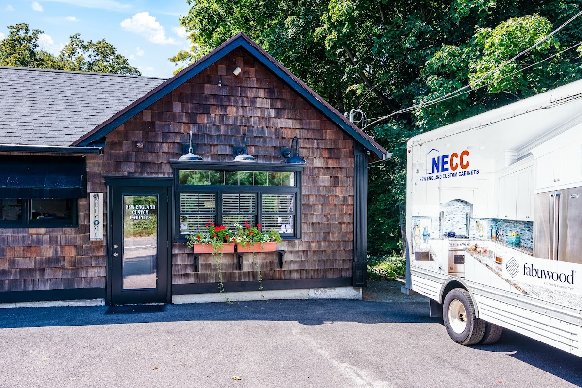 New England Custom Cabinets local service