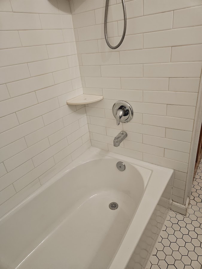 Armorkote Refinishing and Bathtub Reglazing Philadelphia and Bucks County Plumber