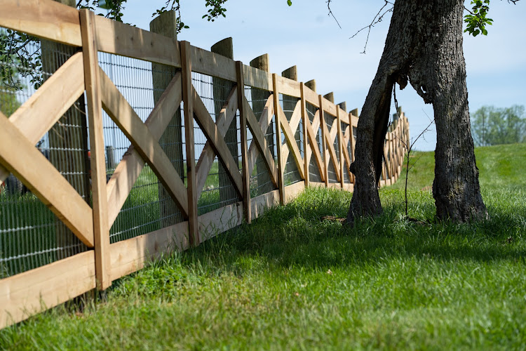 Tim’s Fencing Contractor in Knoxville, TN photo