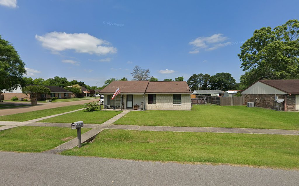 Superior Garage Doors & Repairs Garage Door Repair in Lafayette, LA gallery photo