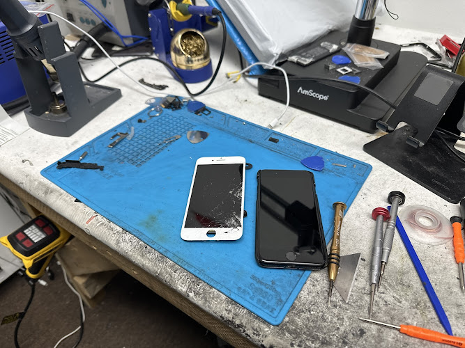 Phone’s Repair Mobile Phone Repair in Winston-Salem, NC photo