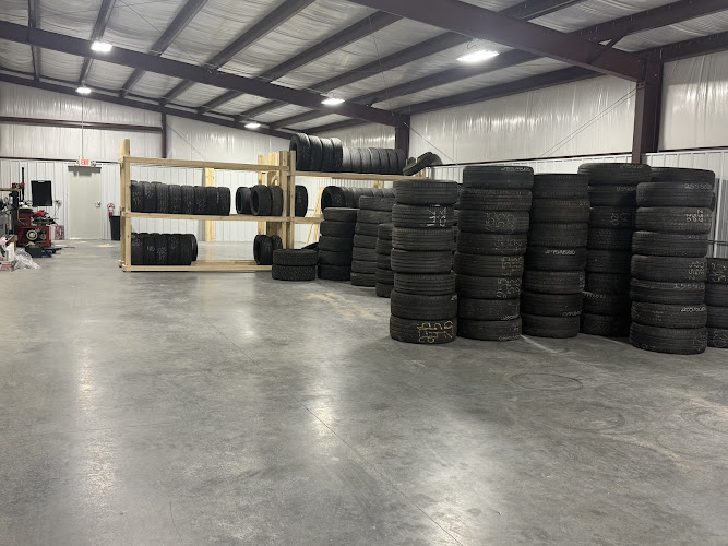 Manny’s tire Auto Repair in Hastings, NE photo